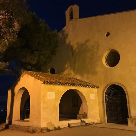 Vue Mer Juan Les Pins อองทีบส์ ภายนอก รูปภาพ