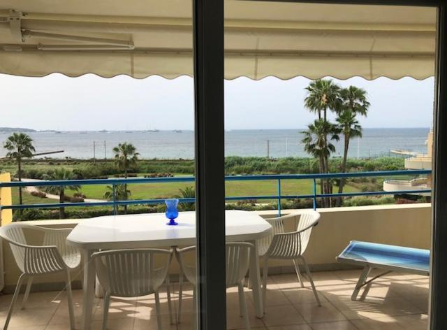 Vue Mer Juan Les Pins อองทีบส์ ภายนอก รูปภาพ